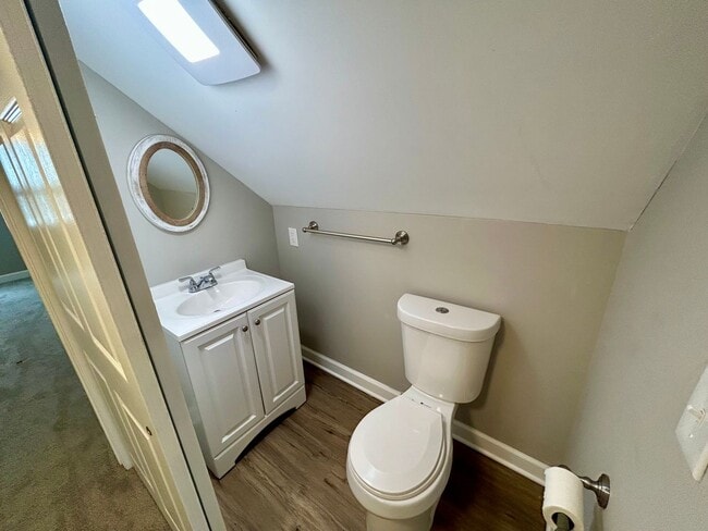 Building Photo - DELHI TWP- Spacious 4 bedroom 3 bath Cape Cod with garage