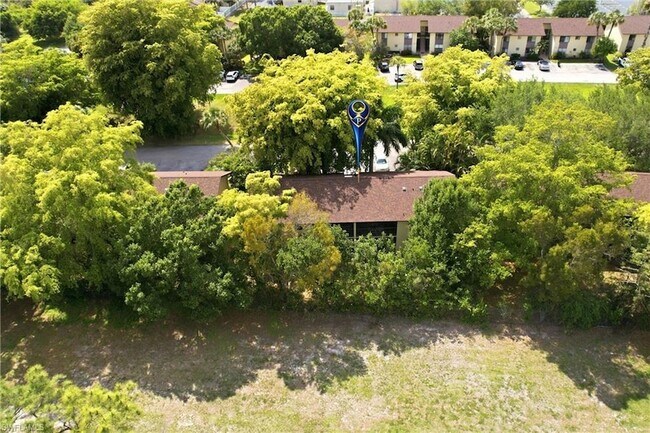 Building Photo - 1450 Green Valley Cir