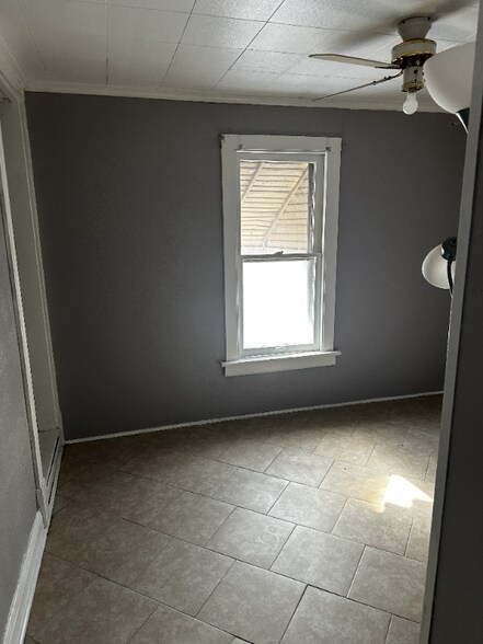 Building Photo - 516 Washington Ave