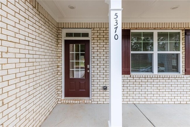 Building Photo - 5370 Swan Ln