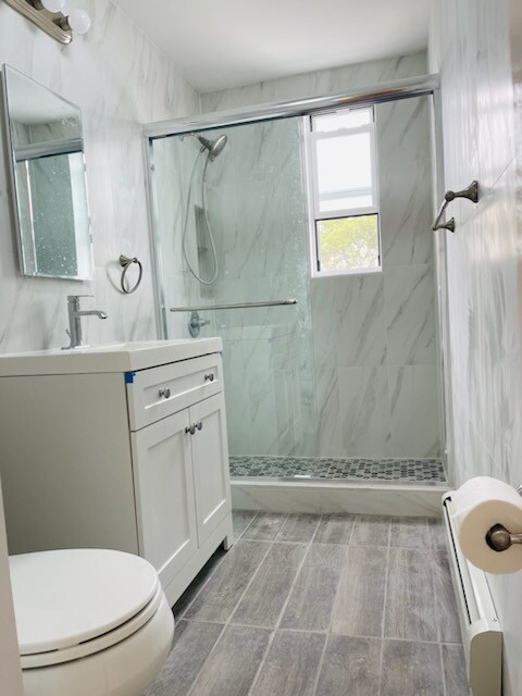 Building Photo - 1926 W 10th St