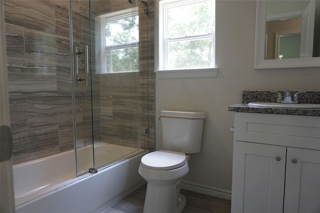 Building Photo - New Construction Home- this home is a sing...