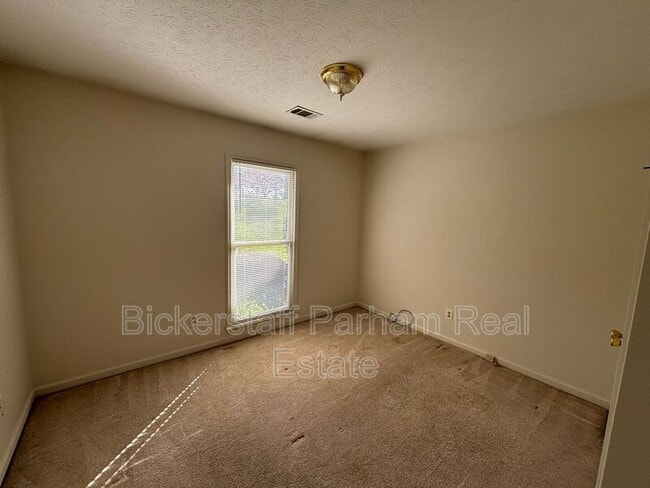 Building Photo - 1231 Bunker Hill Rd