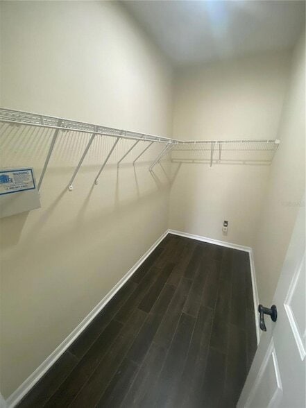 Building Photo - 2409 Spring Hollow Loop