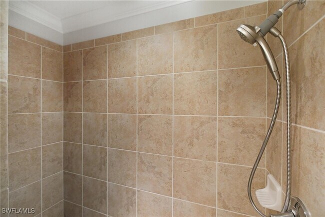 Building Photo - 9844 Venezia Cir