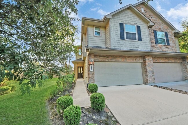 Building Photo - 6483 Calgary Woods Ln