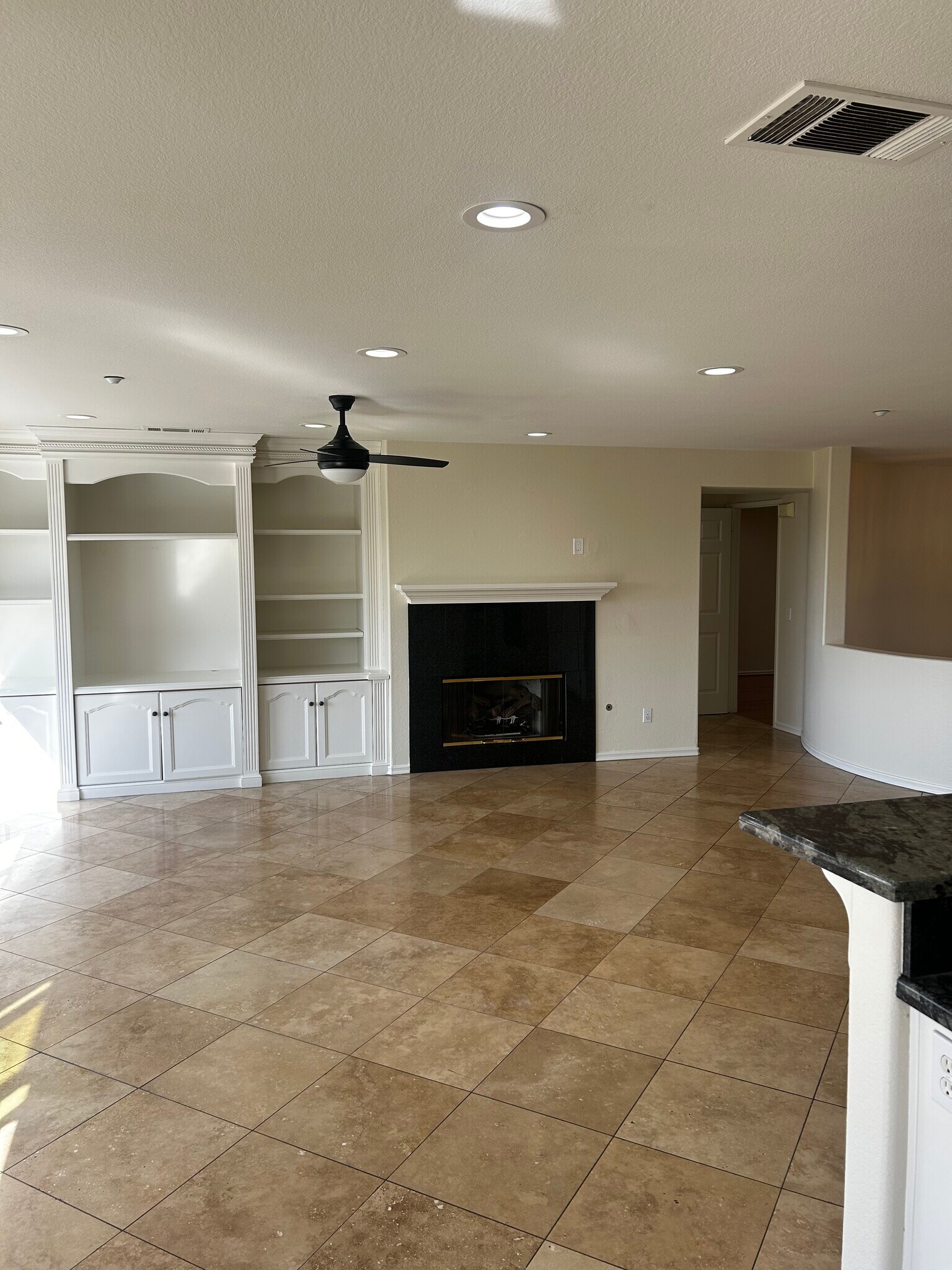 Building Photo - 2544 Fresh Waters Ct