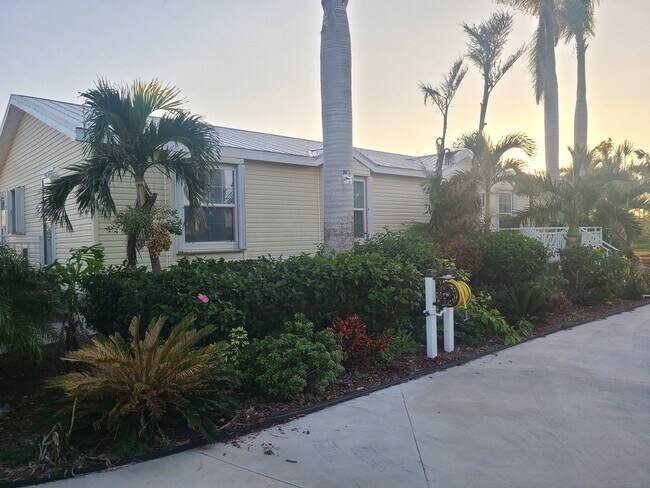 Building Photo - 5401 Gamebird Ln