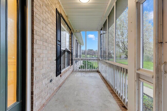 Building Photo - 3848 Kedron Rd