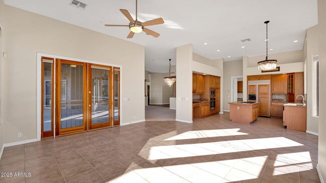 Building Photo - 11732 E Sand Hills Rd