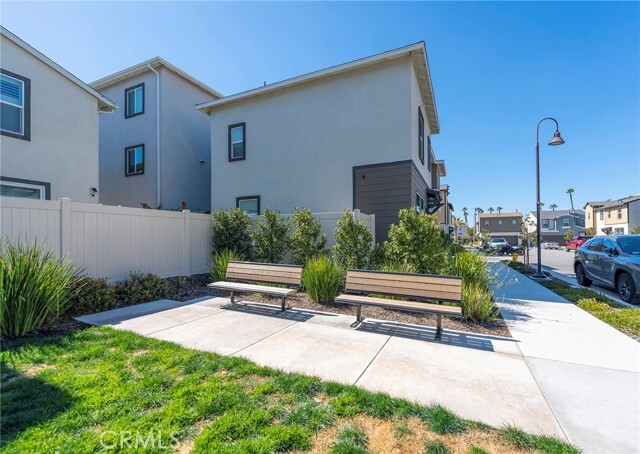 Building Photo - 24604 Westwind Pl
