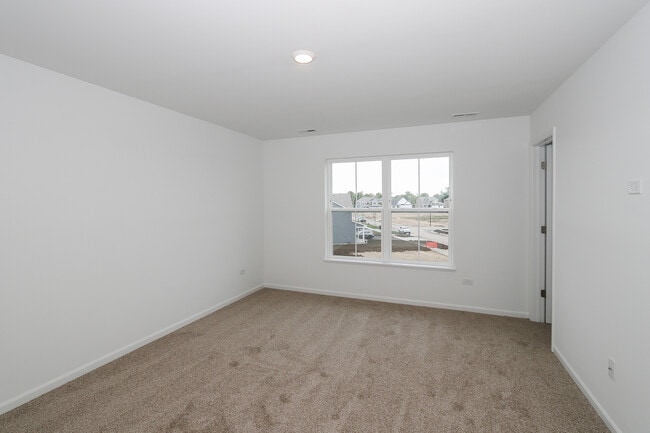 Building Photo - 2244 Stonegate Rd