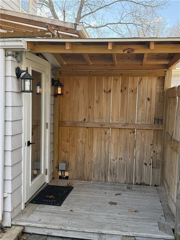 Building Photo - 207 Main Ave