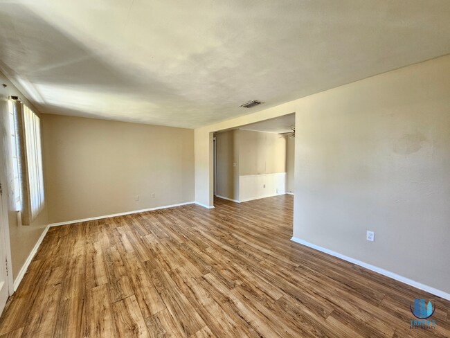 Building Photo - Beautiful 2 Bedrooms 2 Bathrooms Home for ...