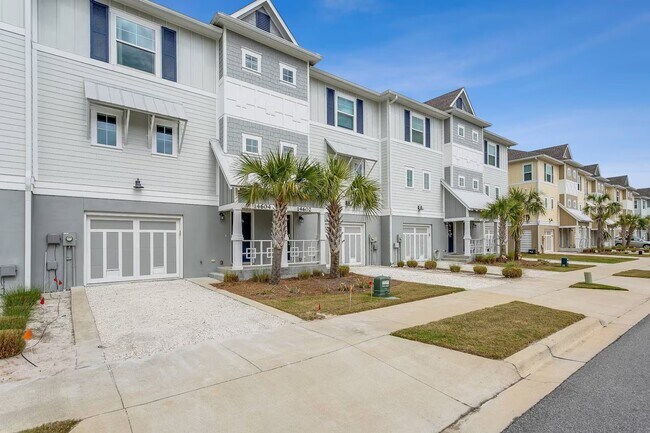 Building Photo - 14604 Salt Meadow Dr