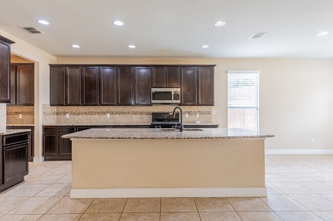 Building Photo - 3922 Retreat Run