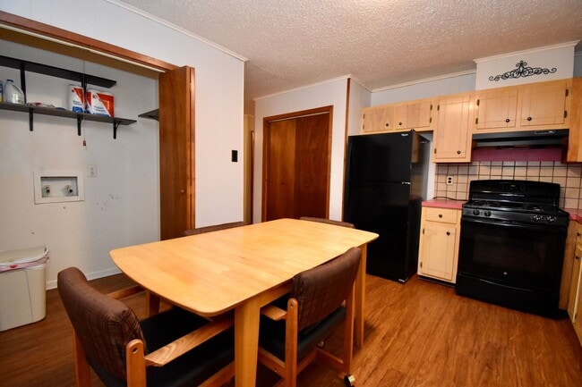 Building Photo - 4 Bedroom, 1.5 Bath Home in Ruston