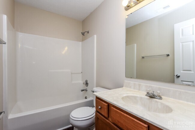 Building Photo - 10719 Mistflower Way