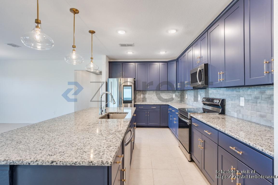 Building Photo - 8750 Cascade Price Cir