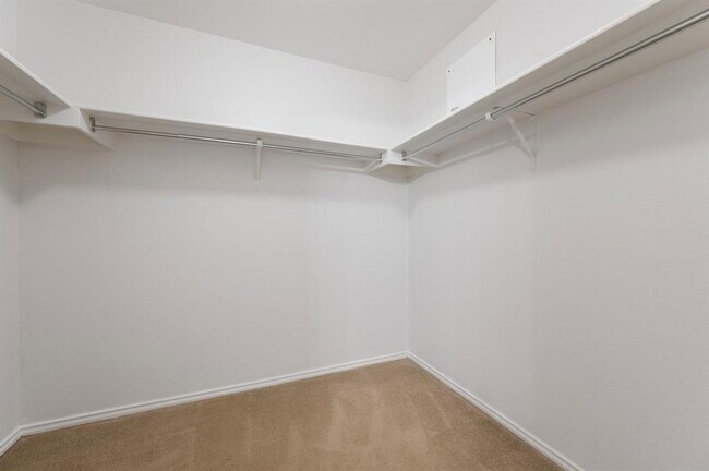Building Photo - 1635 Bayland St
