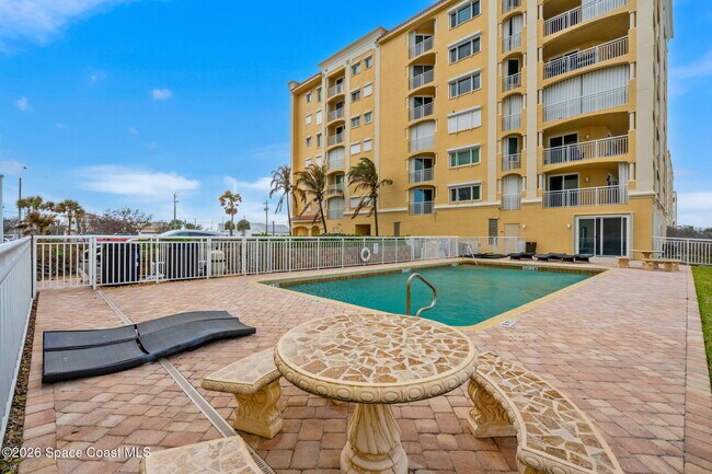 Building Photo - 1095 Jimmy Buffett Mem Hwy