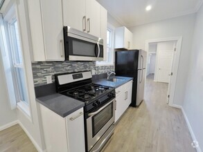 Building Photo - Beautiful Remodeled 1BR- 1 Month Free- w/ ...