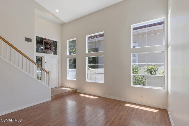 Building Photo - 3146 Foxtail Ct