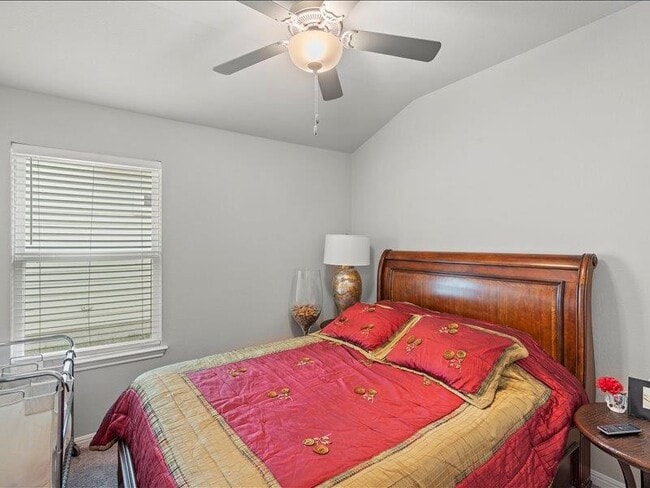 Building Photo - 200 Grapefruit Rd