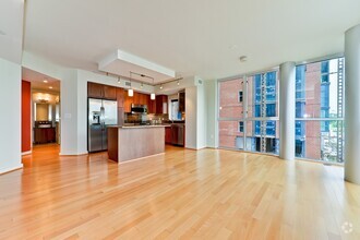 Building Photo - Modern 2br/2ba at Navy Yard