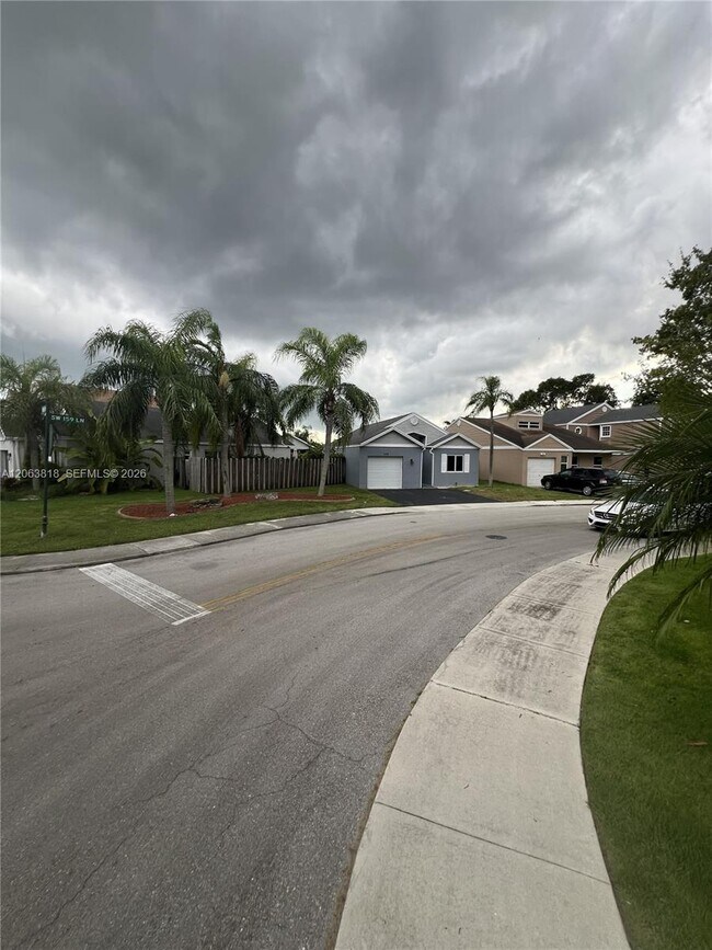 Building Photo - 289 SW 159th Ln