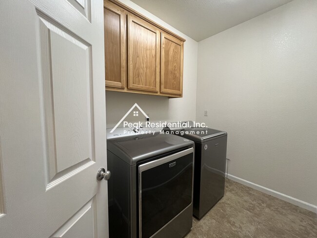 Building Photo - Updated 4bd/2ba Rancho Cordova Home!