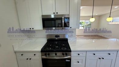 Building Photo - 4854 Barstow St