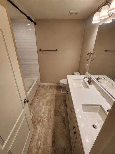 Building Photo - 1/2 Off First Full Months' Rent with Move-...