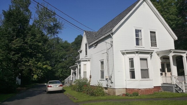 Building Photo - 73 Charles St
