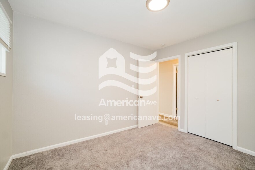 Building Photo - 1704 Georgia Ave