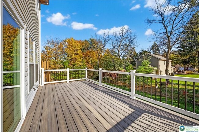 Building Photo - 4596 Jasmine Dr