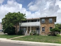 Building Photo - 910 Ohio Ave