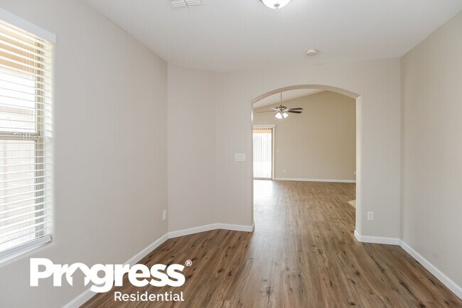 Building Photo - 35515 N Belgian Blue Ct