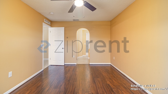 Building Photo - 16838 Cornerwood Dr