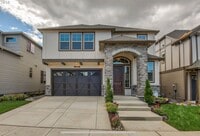 Building Photo - Stunning Executive Home in Cedar Mill/Beth...