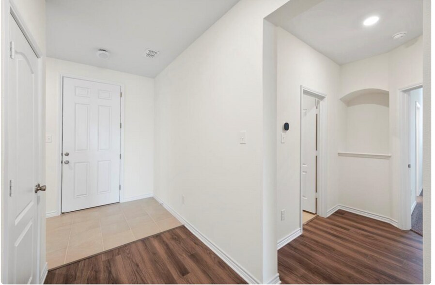 Building Photo - 8720 Rock Hibiscus Dr