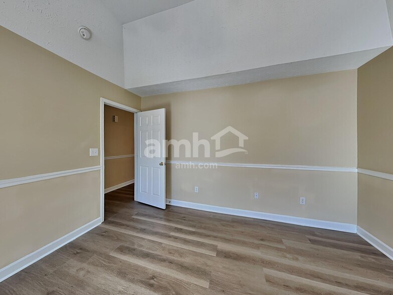 Building Photo - 209 Jones Rd