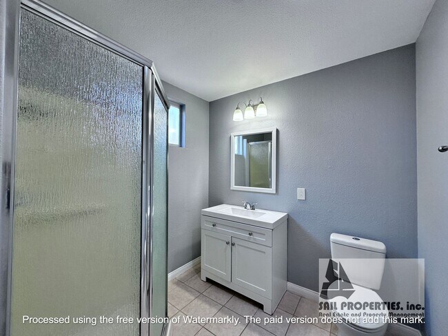 Building Photo - Gorgeous Huntington Beach Single Story Home!