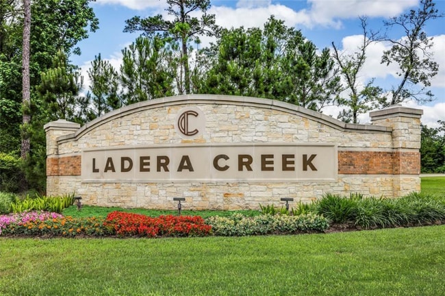 Building Photo - 1437 Las Cuevas Dr