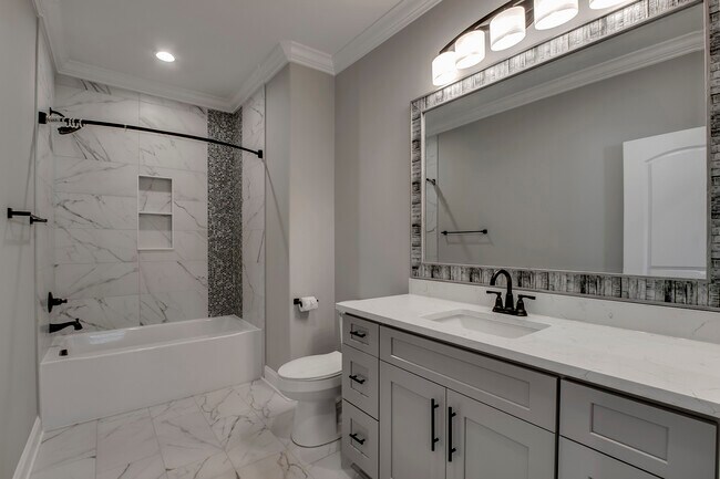 Building Photo - 310 Dudala Way