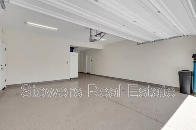 Building Photo - 521 N Miraloma Ct