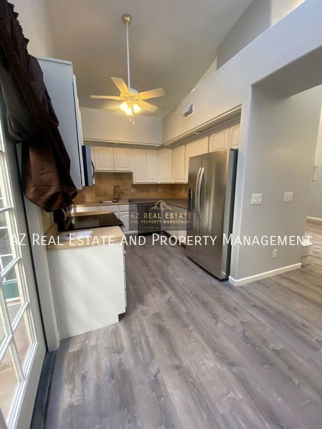 Building Photo - 7465 W Denaro Dr