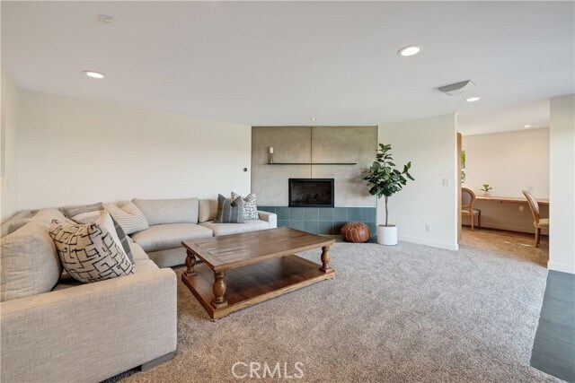 Building Photo - 409 C. Mayor