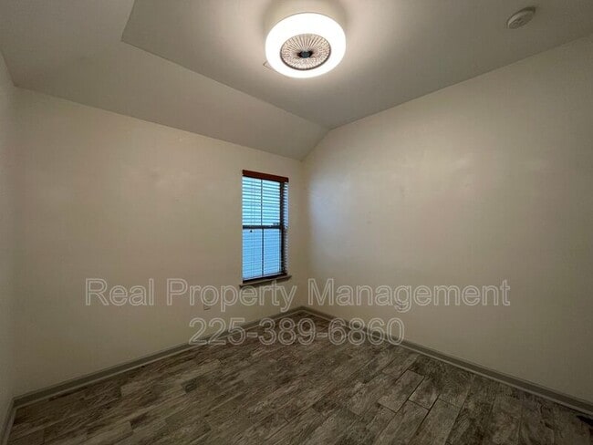 Building Photo - 957 Sedona Pines Dr
