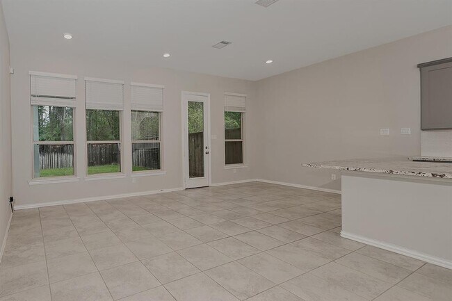 Building Photo - 142 Moon Dance Ct